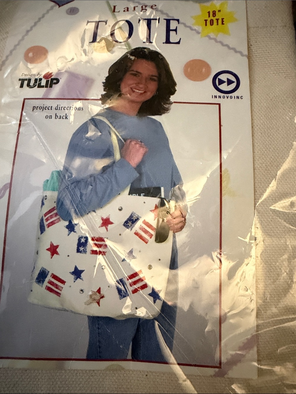 NWT Large Tote Bag - White with Red & Blue Stars 18wx13hx4d